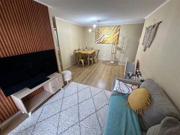 Departamento en Venta en Jaime Repullo 2803, Cerca Universidad Andres Bello