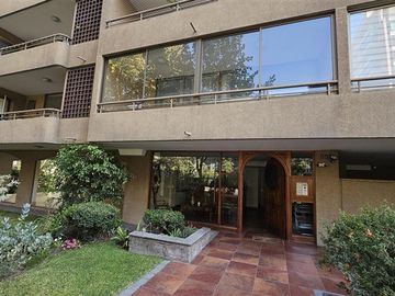 Departamento en Venta en Luis Thayer Ojeda & Carlos Antunez