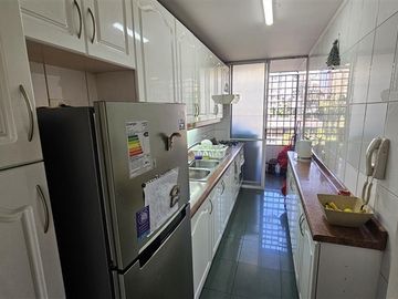 Departamento en Venta en Luis Thayer Ojeda & Carlos Antunez