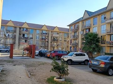 Departamento en Venta en Pedro Riveros/ alcalde Juan Larenas