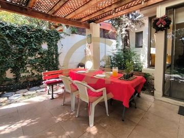 Se Vende Casa Peñalolén Condominio Los Viñedos