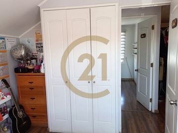 CASA EN VENTA, 5D 4B, QUILICURA
