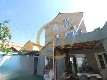 CASA EN VENTA, 5D 4B, QUILICURA