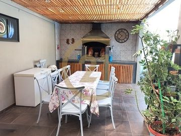 CASA EN VENTA, 5D 4B, QUILICURA