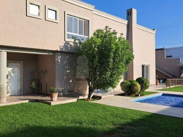 Casa sola en venta en Los Pinos, Saltillo, Coahuila