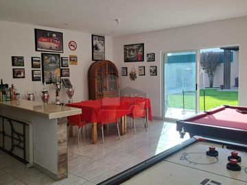 Casa sola en venta en Los Pinos, Saltillo, Coahuila