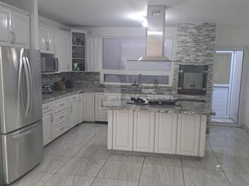 Casa sola en venta en Los Pinos, Saltillo, Coahuila