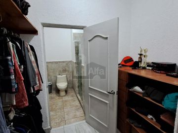 Casa sola en venta en Los Pinos, Saltillo, Coahuila