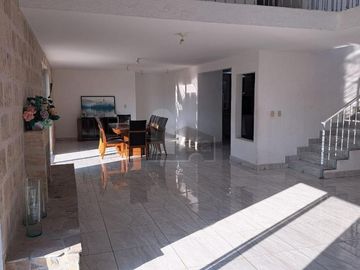 Casa sola en venta en Los Pinos, Saltillo, Coahuila