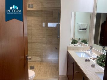 Casa en condominio en venta, Av. San Francisco, Pueblo Nuevo Bajo.