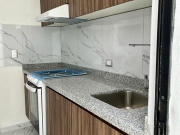 CASA EN VENTA CON RECÁMARA EN PB EN RESIDENCIAL GEMMA MUY CERCA DE LA 11 SUR