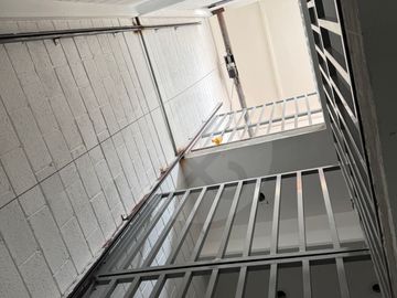 Edificio en venta en Viveros de La Loma