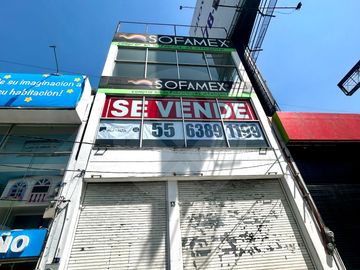 Edificio en venta en Viveros de La Loma