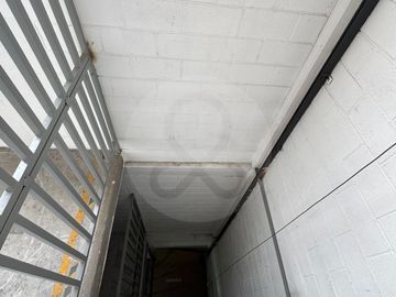 Edificio en venta en Viveros de La Loma