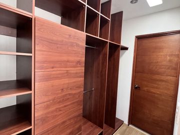 Renta Moderna Residencia en Rancho San Juan