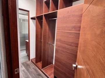 Renta Moderna Residencia en Rancho San Juan