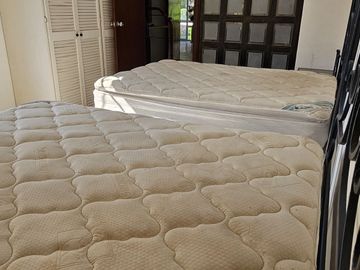 Casa en condominio en venta en Fraccionamiento Burgos, Temixco, Morelos.