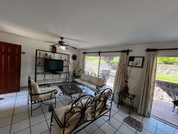 Casa en venta en Burgos Bugambilias, en Temixco, Morelos.