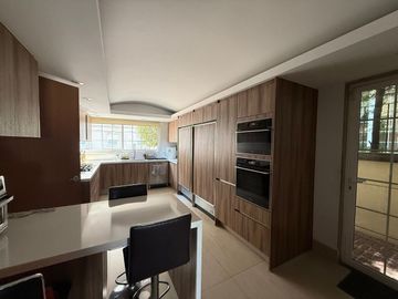 CASA en CONJ EN VENTA BOSQUES DE LAS LOMAS, LAS VILLAS, PASEO DE LAS PRIMAVERAS