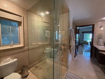 CASA en CONJ EN VENTA BOSQUES DE LAS LOMAS, LAS VILLAS, PASEO DE LAS PRIMAVERAS