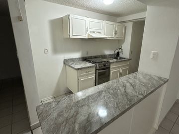 CASA EN VENTA EN CONDOMINIO EN CALACOAYA