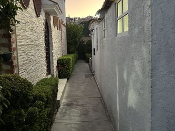 CASA EN VENTA EN CONDOMINIO EN CALACOAYA