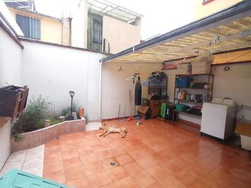 CASA EN VENTA EN OLIMPO
