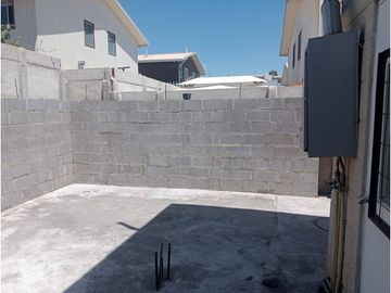 VENDE LINDA CASA COMO NUEVA ,VALLES DE MARGA MARGA VILLA ALEMANA ZORB