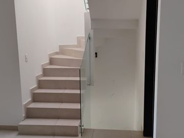 CASA EN FRACCIONAMIENTO DORADO RESIDENCIAL