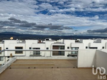 CASA EN VENTA EN ZIBATÁ CONDOMINIO QUETZAL 3.4 MDP