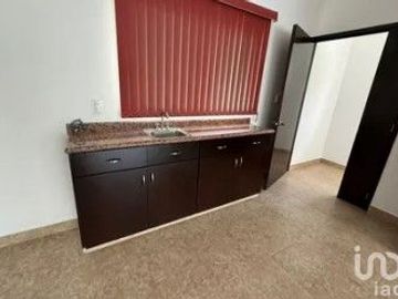 Venta para remodelar en Lomas de Cocoyoc, M