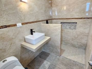 Venta de casa en Fraccionamiento la Herradura en Coatepec.