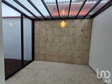 Venta de casa en Fraccionamiento la Herradura en Coatepec.