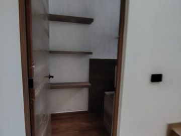 Venta de casa en Fraccionamiento Lirios en Coatepec.