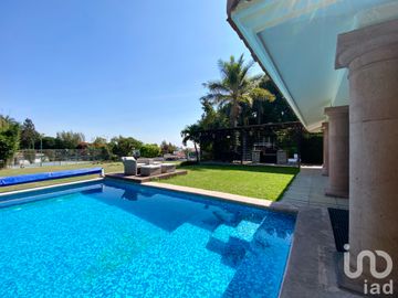 CASA EN VENTA EN LOMAS DE COCOYOC MORELOS