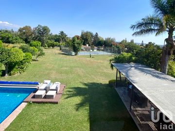 CASA EN VENTA EN LOMAS DE COCOYOC MORELOS
