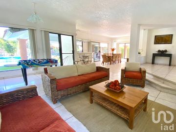CASA EN VENTA EN LOMAS DE COCOYOC MORELOS