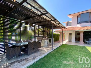 CASA EN VENTA EN LOMAS DE COCOYOC MORELOS