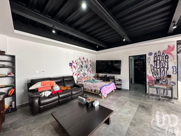 En Renta.Casa Moderna en Jardines de Cuernavaca