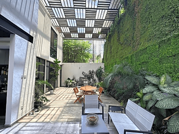 En Renta.Casa Moderna en Jardines de Cuernavaca