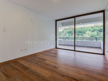 Riesco/ Vista al Cerro/ El Golf/ Gran departamento