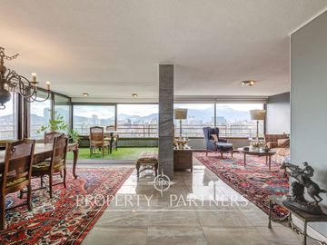 Verbo divino/ Pent House/ Piscina