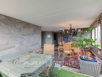 Verbo divino/ Pent House/ Piscina