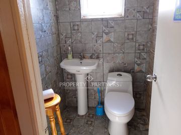 Se vende parcela con hermosa casa habitación amoblada