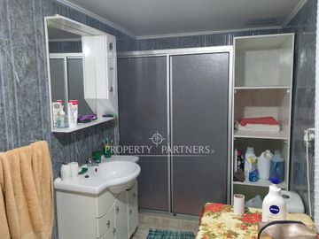 Se vende parcela con hermosa casa habitación amoblada
