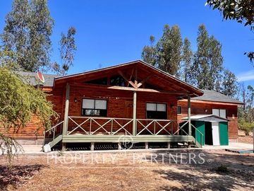 Hermosa Casa de Campo en La Foresta de Zapallar