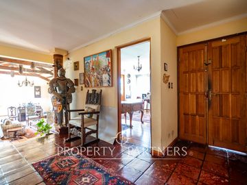 Espectacular casa ubicada en el Corazón de San Joaquín