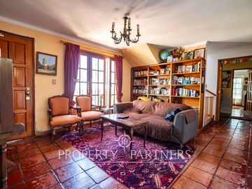 Espectacular casa ubicada en el Corazón de San Joaquín