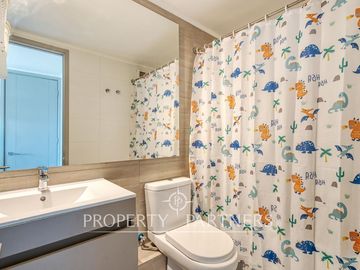 Venta de Moderno Departamento Estilo Mariposa en Ñuñoa: Excelente Conectividad y Ubicación