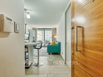 Venta de Moderno Departamento Estilo Mariposa en Ñuñoa: Excelente Conectividad y Ubicación